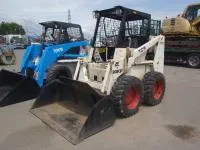 Фронтальный погрузчик BOBCAT 725