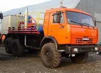 Цементировочный агрегат ЦА-320 на базе шасси КамАЗ-43118